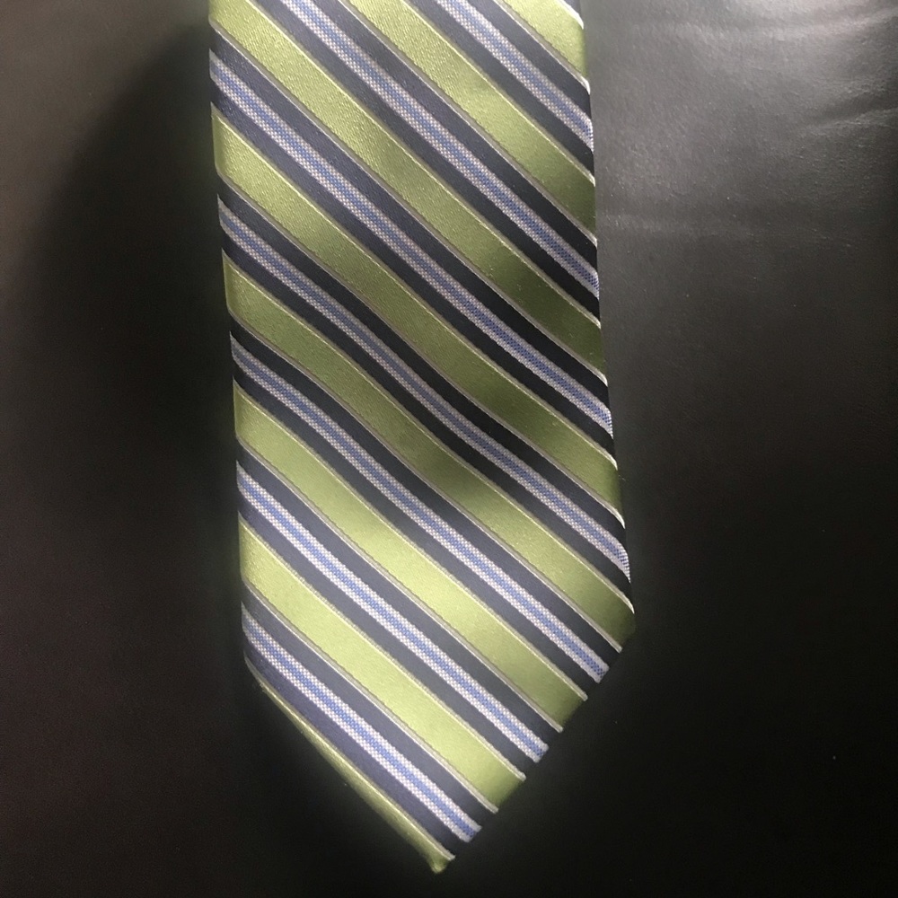 Izod Striped Tie